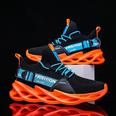 Große Größe Sommer Neue atmungsaktive Klinge Fliegenweberei Freizeitschuhe Laufschuhe