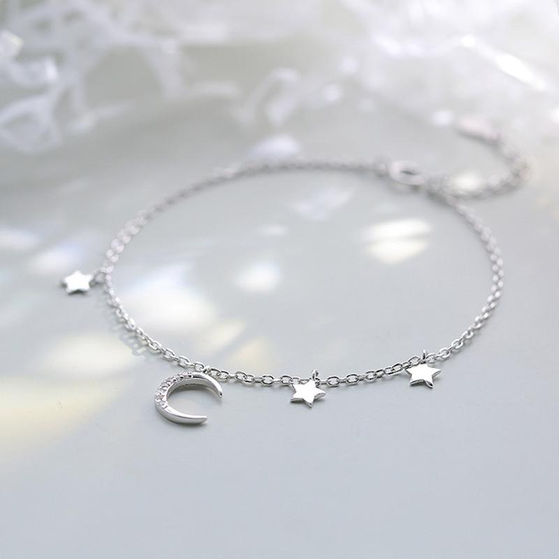Niche design star moon bracelet female simple personality girl heart dream Mori student girlfriend jewelry
