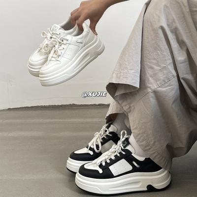 2025 Spring and Autumn New Popular Ins Trendy Light Non-slip Thick Sole Heightening Casual Board Shoes Leather White Shoes Women