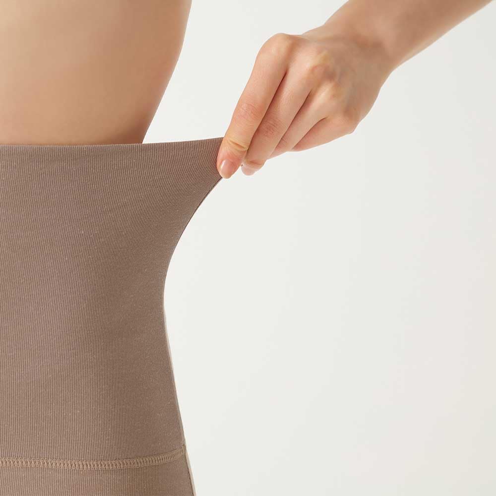 [GUNZE] Damshorts i svart termisk bomullsblandning med hög midja och fleecefoder [Alla 3 japanska storlekar], Värmealstrande, HOTMAGIC M