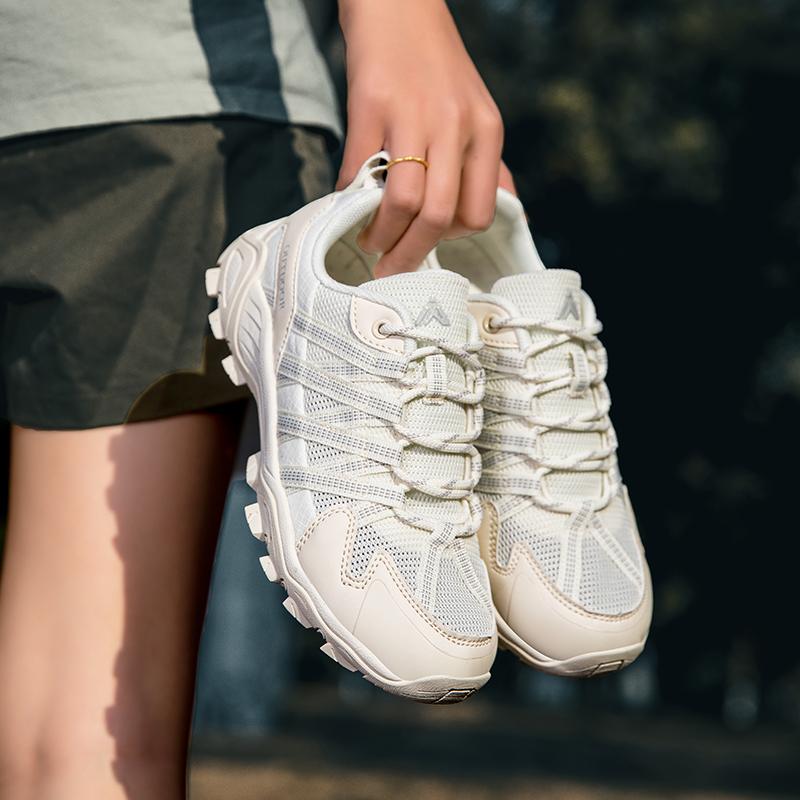 Couple Outdoor Breathable Soft Sole Sneakers Fashion women Non-Slip Casual Running Shoes High Quality Sports Hiking Shoes