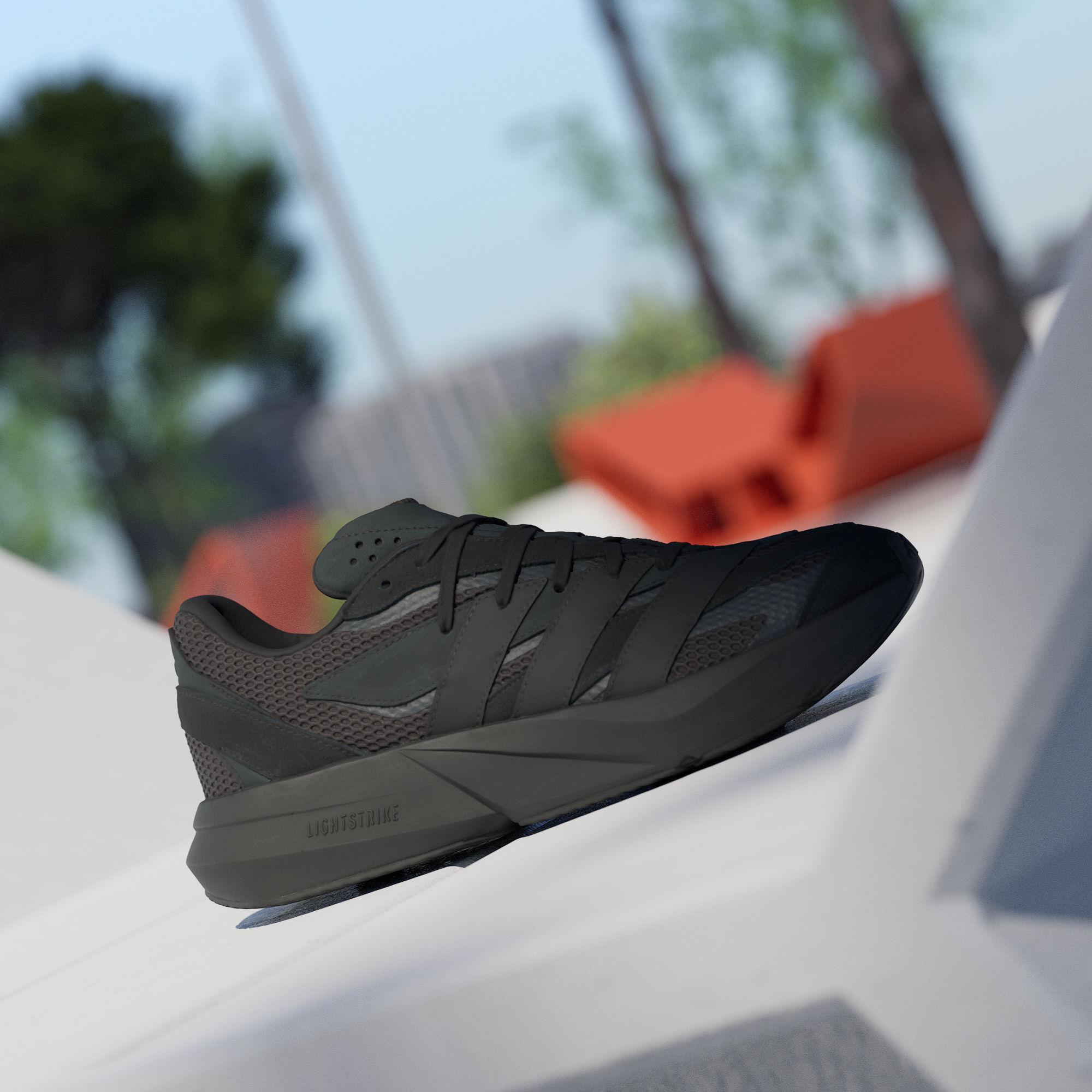 adidas Lightblaze Core Black Carbon 40