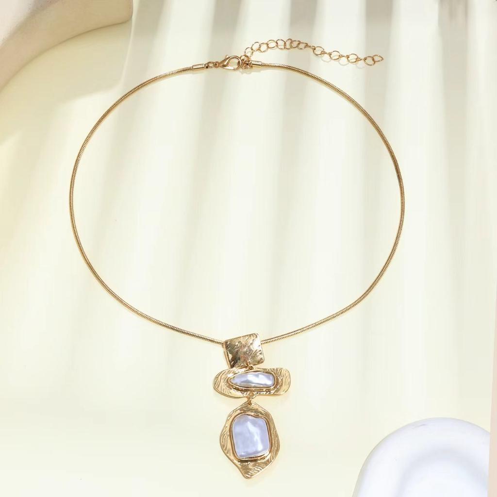 European and American Luxury Geometric Square Irregular Necklace Earrings Women's Trend Special-shaped Pearl Set