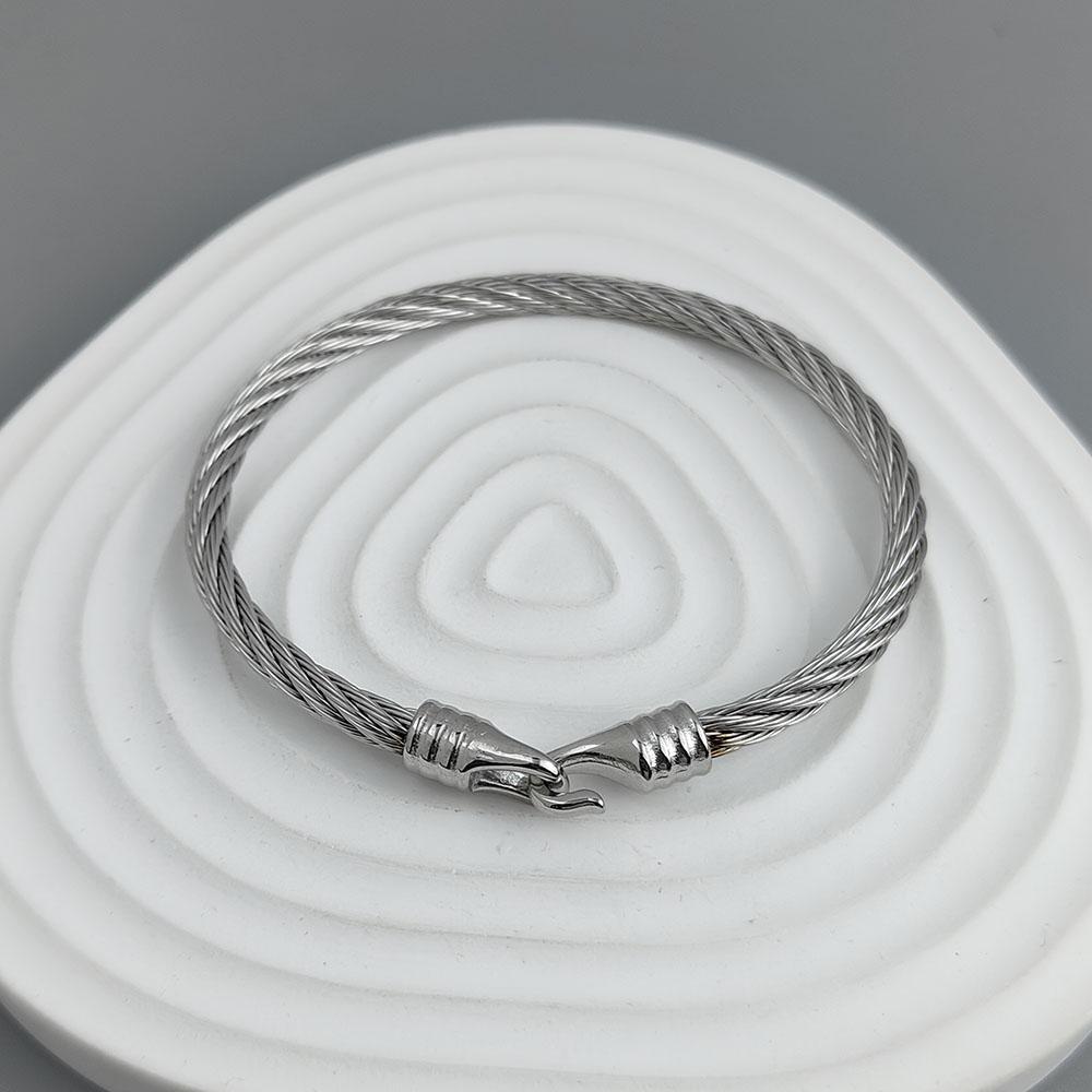 Neuer Knopfhaken aus Stahldraht, Vergoldetes Edelstahl-Armband 18K, Hochwertiges Wasserdichtes Partnerarmband, Geschenk für die Ehefrau