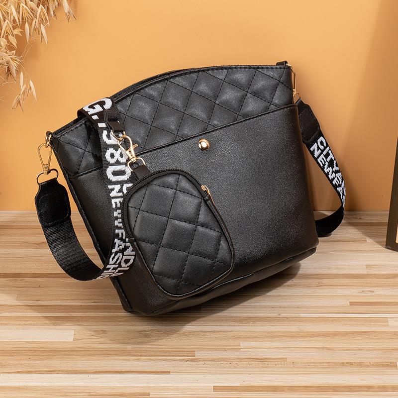 

Rhombus embroidered shoulder crossbody bucket bag trendy versatile belt small round bag large capacity women s bag