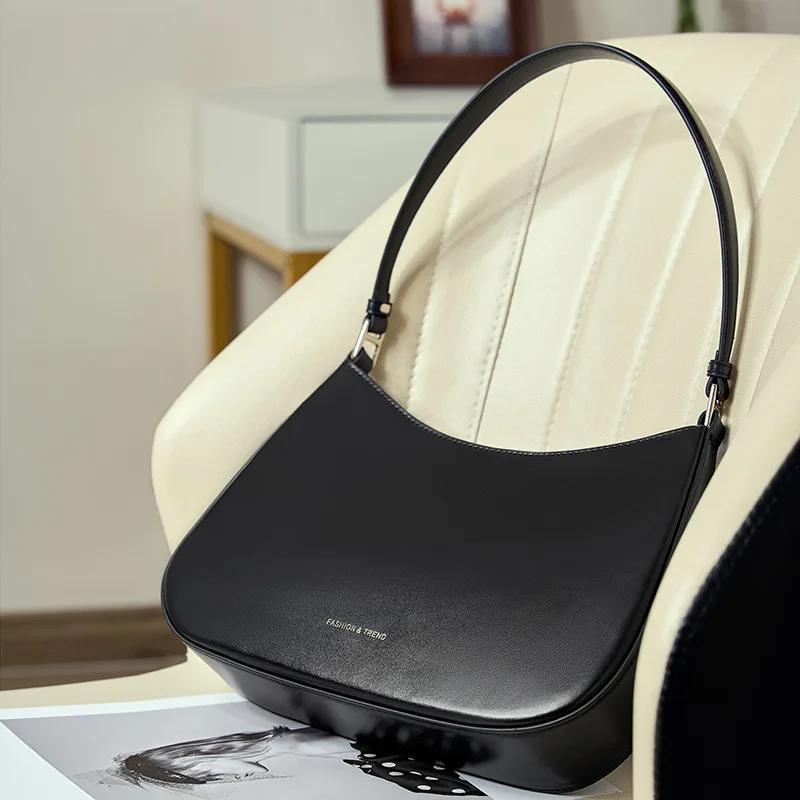 Women's Genuine Leather Shoulder Bag  Baguette Bags  Luxury Designer Bag  Fashion Crossbody Bags  Tofu Bags  Trendy