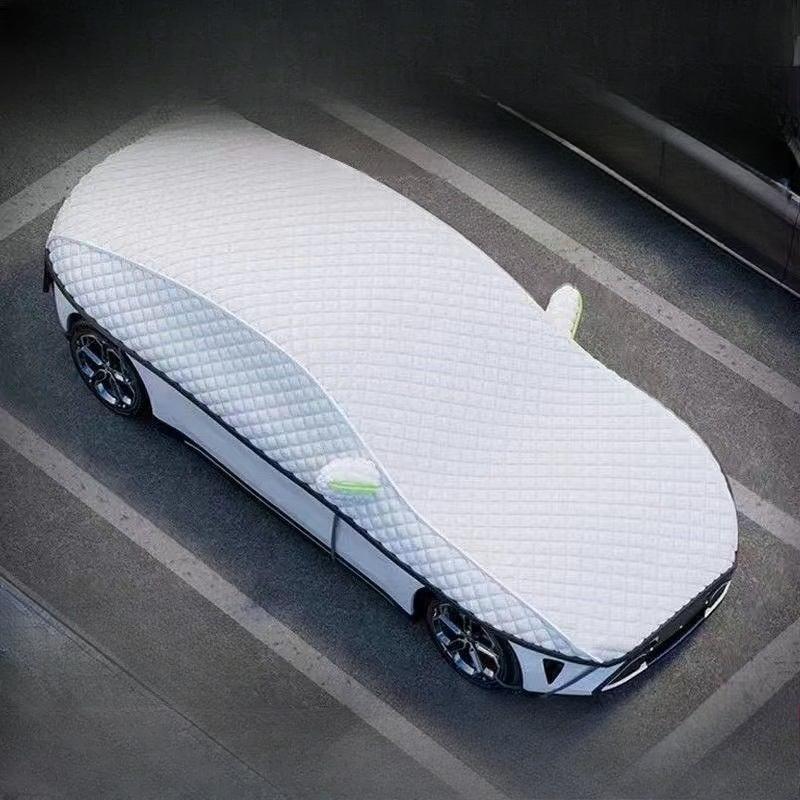 Nově vylepšený ochranný oblek na auto Plně zakrývající okna auta a kryt auta Zesílený materiál Efektivní kryt proti slunci, mrazu a izolace