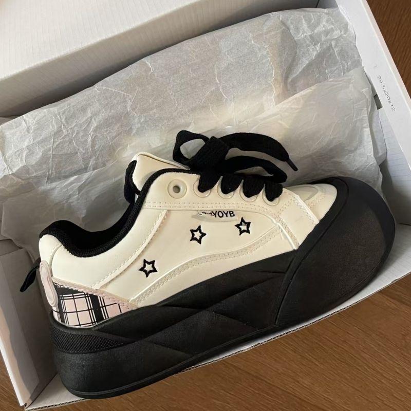 

High-value dopamine star board shoes for women s new autumn and winter platform bread for leisure students 40