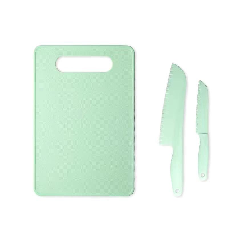 Kindergarten Safe Knife & Portable Cutting Board Set for Baby Food Preparation