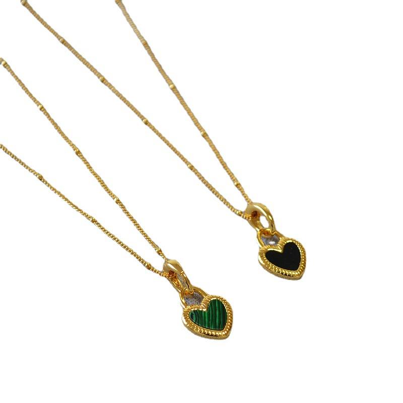 Japanese Korean Style Fashion Niche Design, Simple and Exquisite Retro Black and White Double-sided Love Pendant, Doudou Chain Necklace