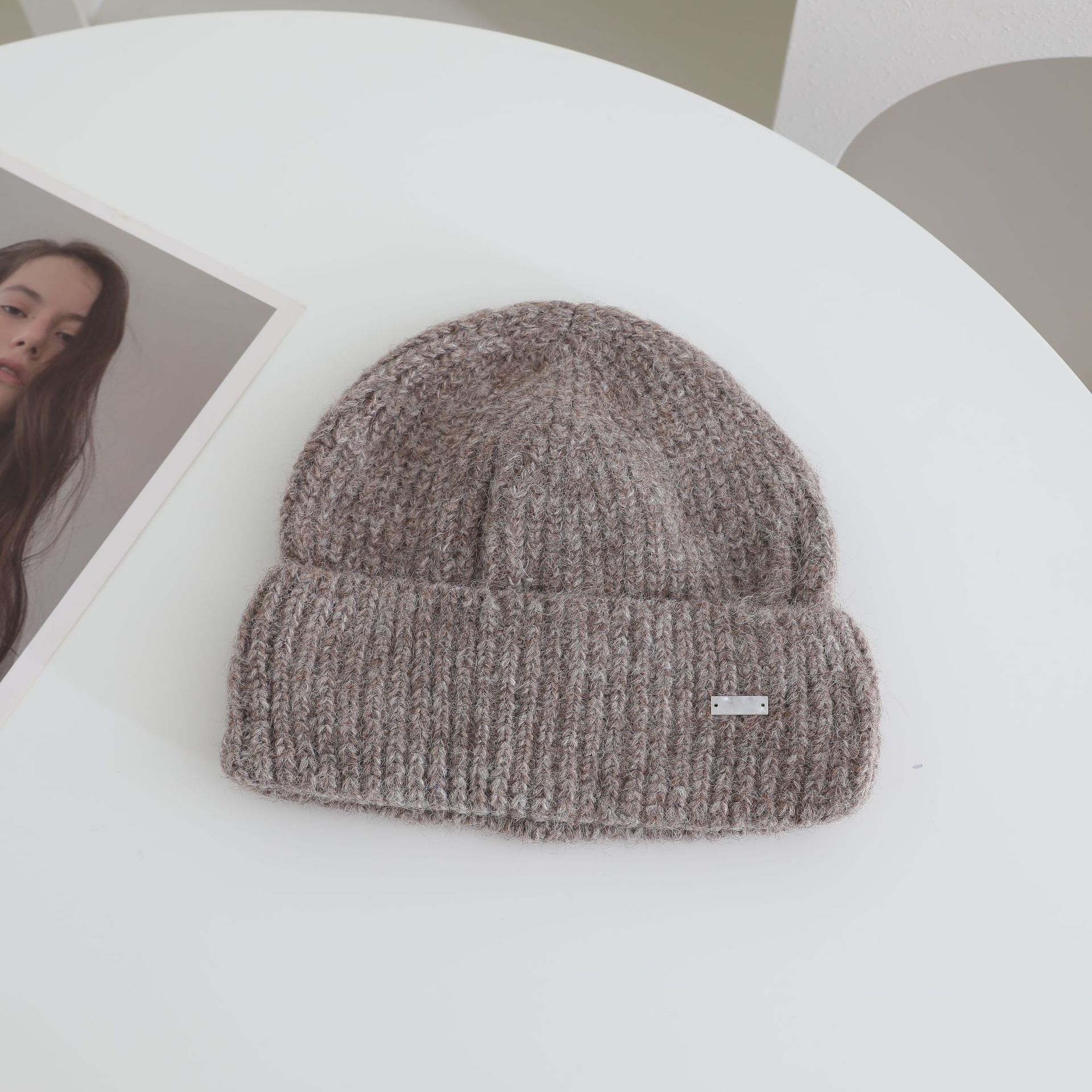 

Metal Label Simple Knitted Hat for Women in Autumn and Winter New Warm and Thickened Cold Hat To Show Face and Protect Your Face one size