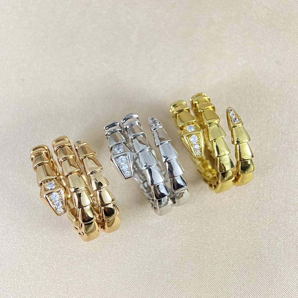 Serpentine Ring Featuring Three Colors High-quality Electroplating Craftsmanship Hypoallergenic and Suitable for Daily Wear Must-have for Gifts
