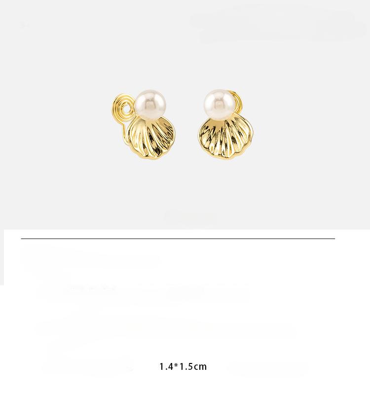 Luxury Imitation Pearl Gold Shell Earrings Fashion Earring Mosquito Coil No Piercing Ear Clip Women