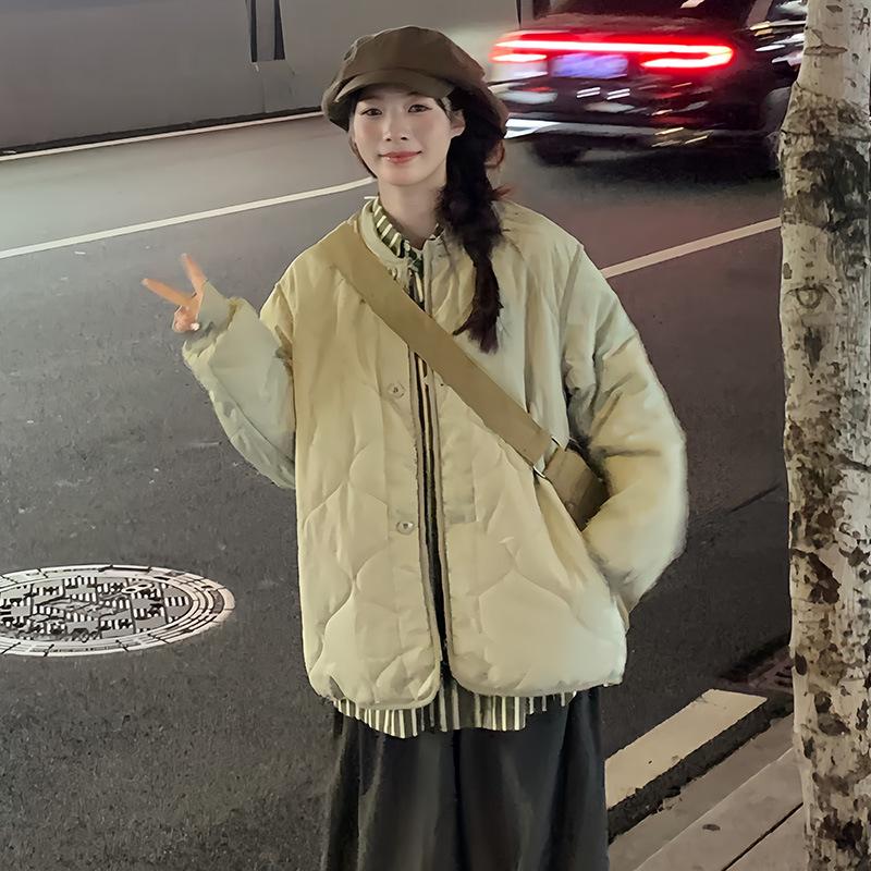 

Зимняя студенческая куртка из хлопка с ромбовидным узором, женская новая куртка осень-зима 2025 года, корейская стеганая куртка, короткая, в стиле инс XL светло-зеленый