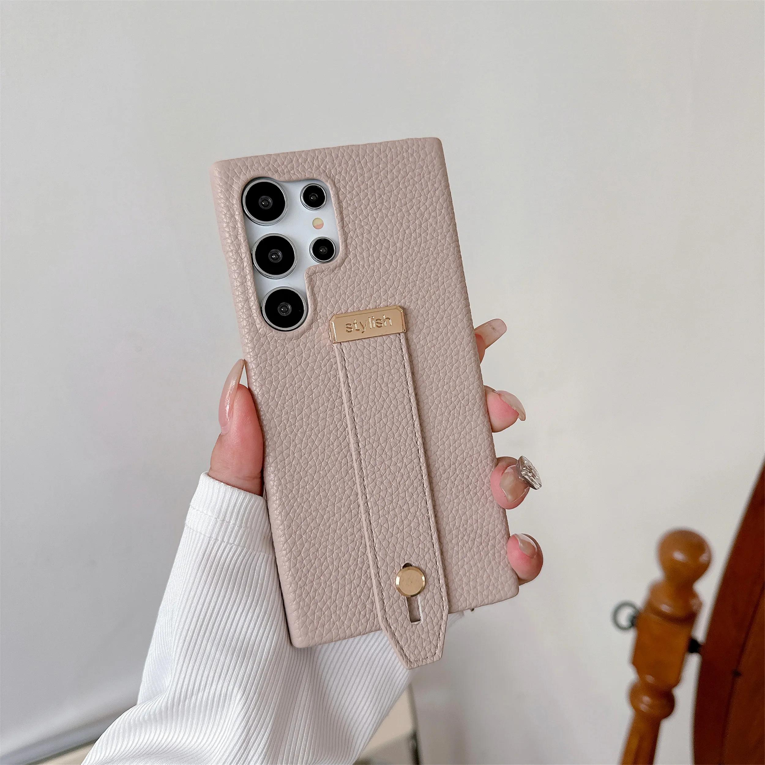 

Stylish Wrist Strap Phone Case for Samsung Galaxy S25 Ultra/S24/S23/S22 Plus/FE PU Leather Solid Color Stand Bracket Cover Galaxy S25 Ultra хакі