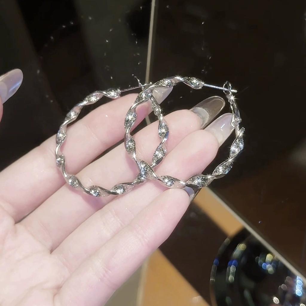 2026 Trendy Fashion Y2K Silver Color Geometric Heart Irregularity Big Hoop Earrings For Women Punk Jewelry Accessories Gift