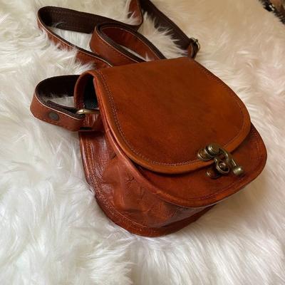 Ručně šitá kožená kabelka, Kožené crossbody kabelky pro ženy, Kožená sedlová kabelka, Kabelka, Personalizovaná kožená kabelka pro ženy, Dárek pro ni