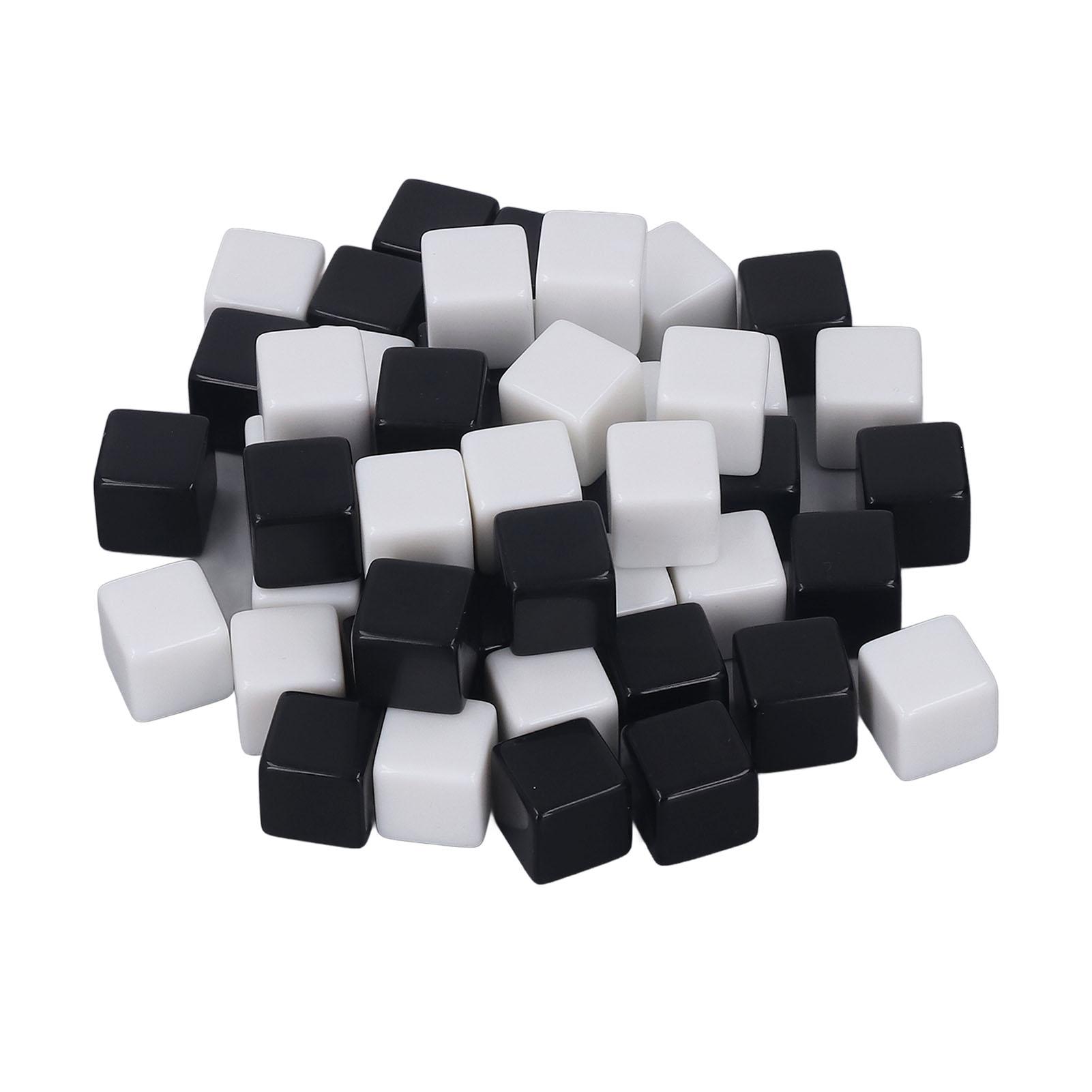 

50 шт. Квадратні гладкі кубики Маленькі кубики для записування та стирання для настільних ігор Цифрове навчання Половина чорні