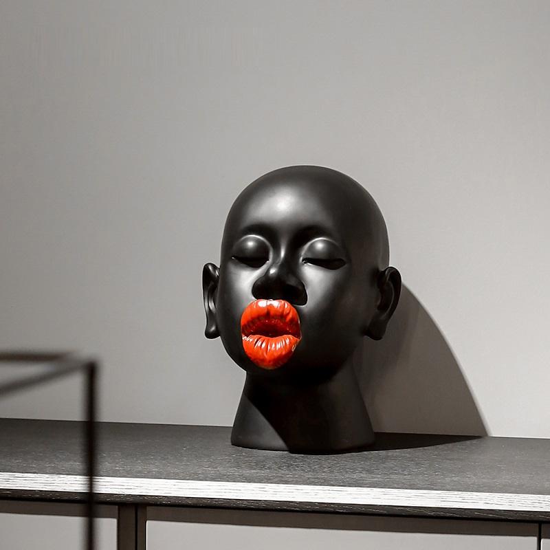 

Modern Black Red Lip Desktop Female Figure Head Decoration Home Soft Decoration Resin Crafts белый