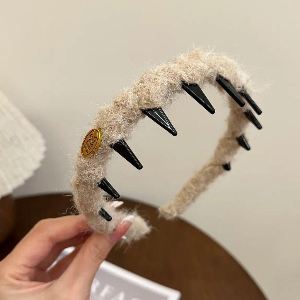 Retro Leopard Print Plush Headband - Non-Slip, Korean Style for Women, Perfect for Autumn and Winter Face Washing