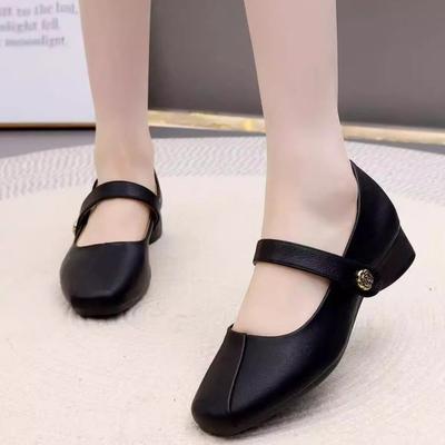 Chaussures Mary Jane françaises Nouveaux modèles d'automne avec des jupes Chaussures en cuir douces et petites Chaussures rétro pour le trajet