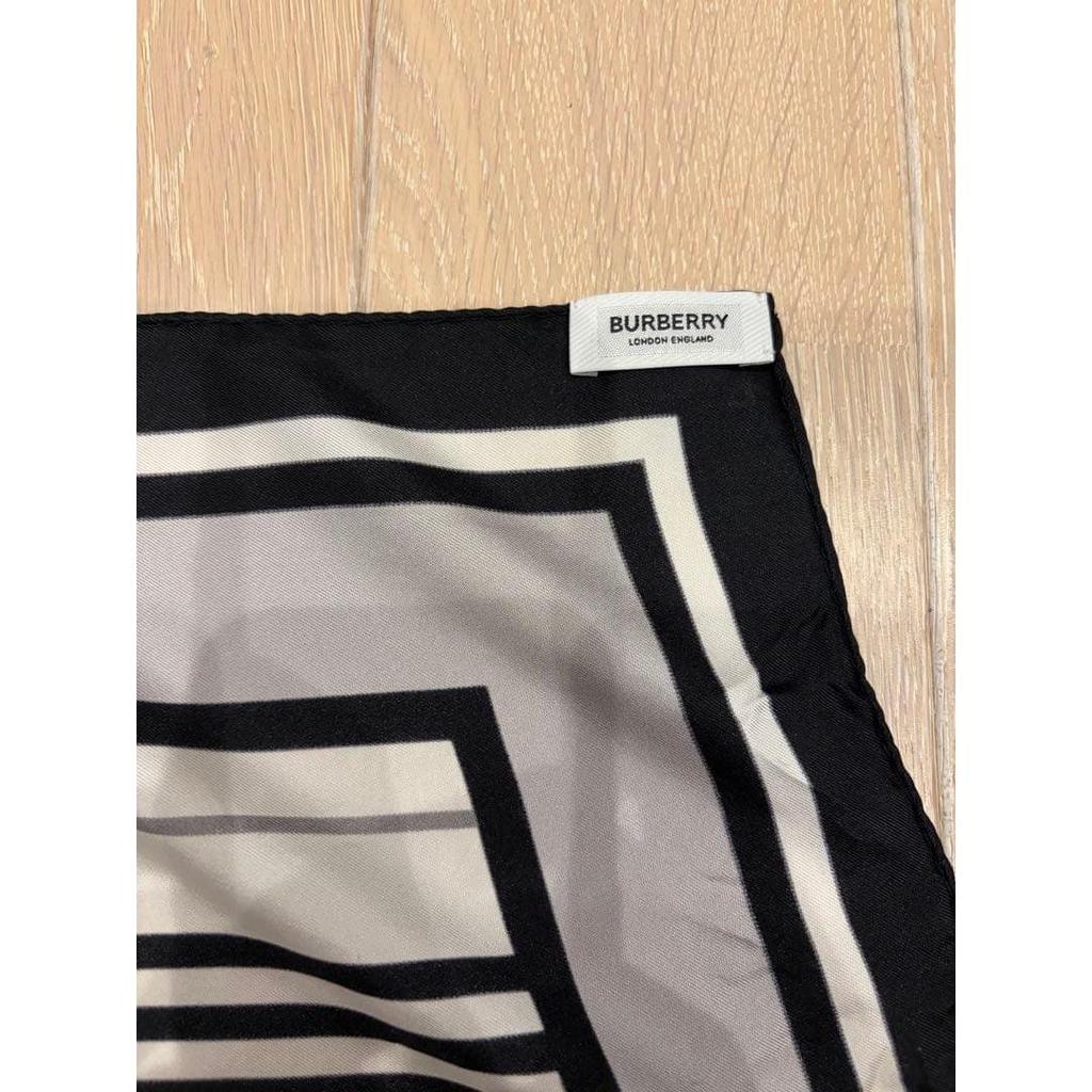 Used BURBERRY Scarf Monotone Panel Design