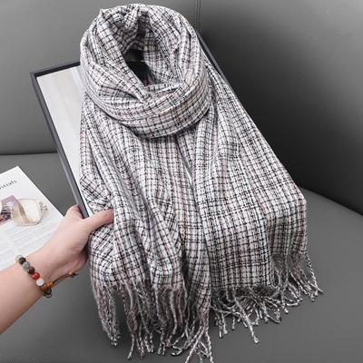 Literary Style Fine Grained Plaid Warm Tassel Scarf for Women Sweet Retro Temperament Fashionable Imitation Cashmere Tassel Shawl for Men