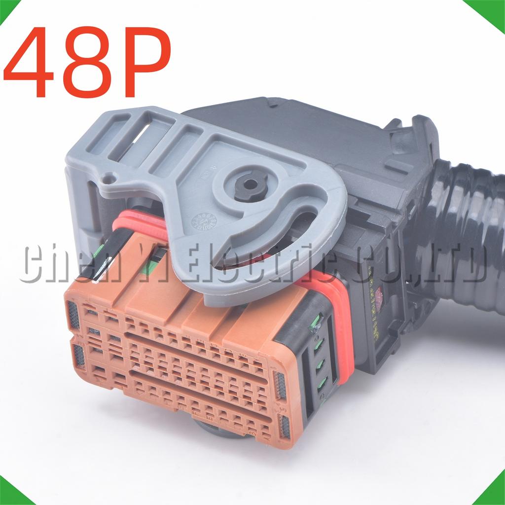 32/48 Pin Automobile Engine Computer Board Plug ECU Connector For Focus Mondeo Peugeot 5009934111 5009935112 301 307 308 408