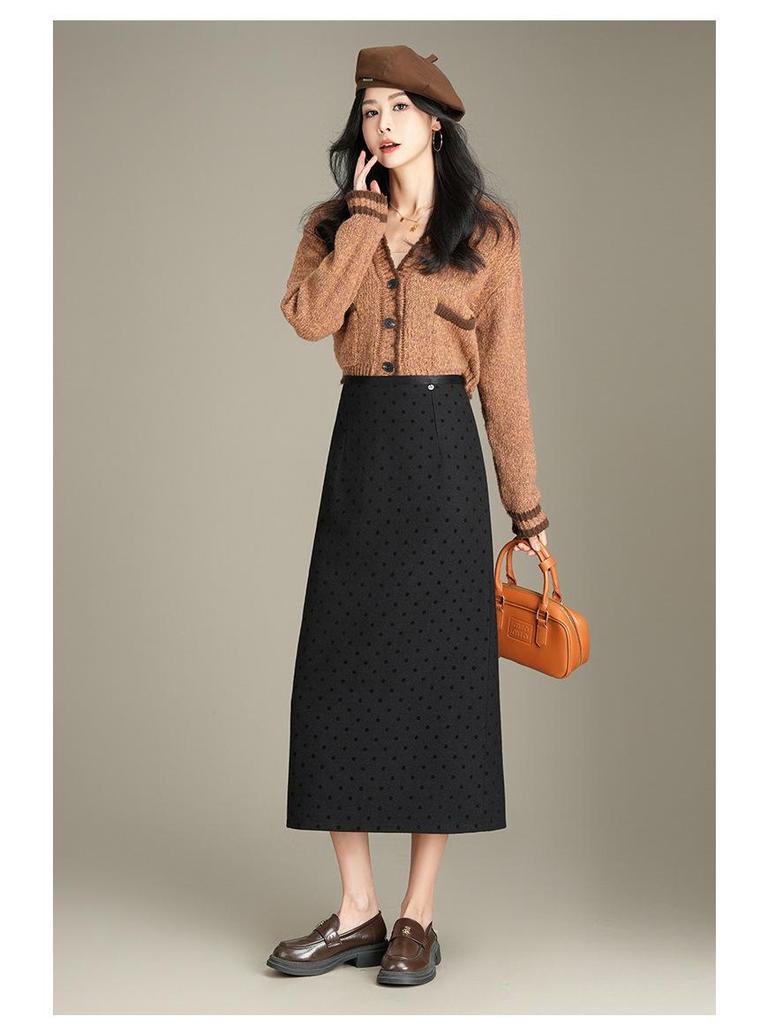 2025 Korean Grey Polka Dot Wool A-Line Skirt: Women's Autumn/Winter Straight Cut, Mid-Length with Back Slit
