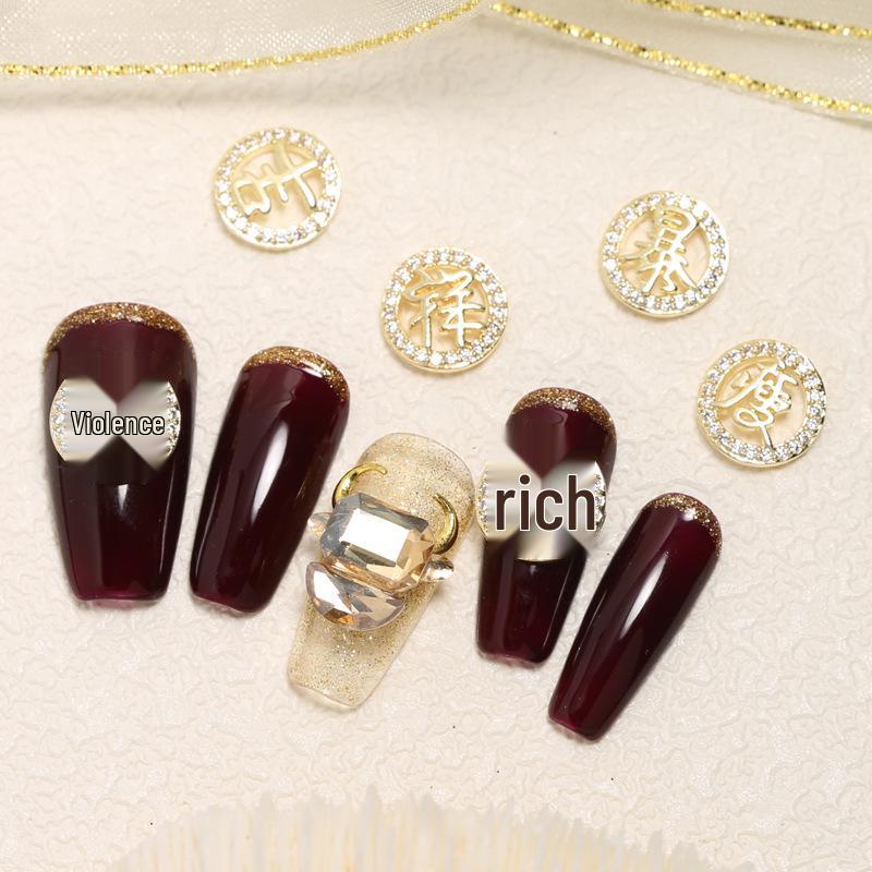 Nyårsförmögenhet Nageldekor: Lyckobringande legering Strass Berlocker