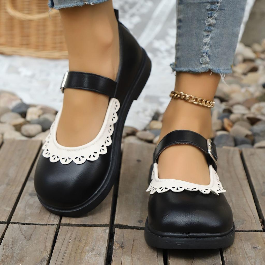 French one-word Mary Jane shoes women's 2025 spring and summer new fashion flat shoes British style women's small leather shoes