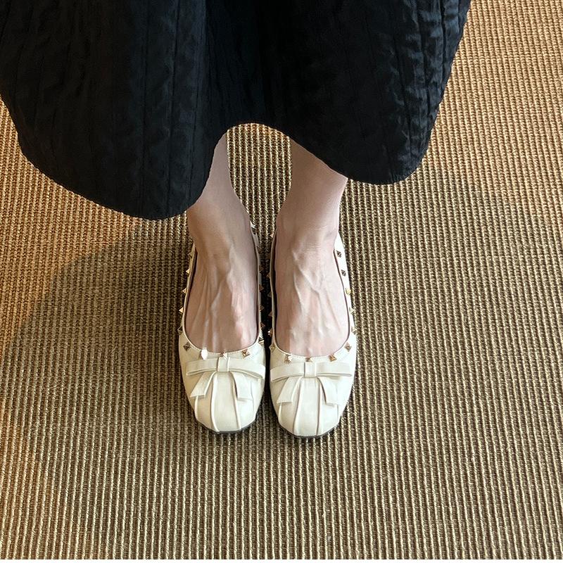 Woman Bowcropped Studded Ballet Slippers French Rivet Style Mary Jane Shoes For Summer Flats Women's Dancewear Loafers Mules