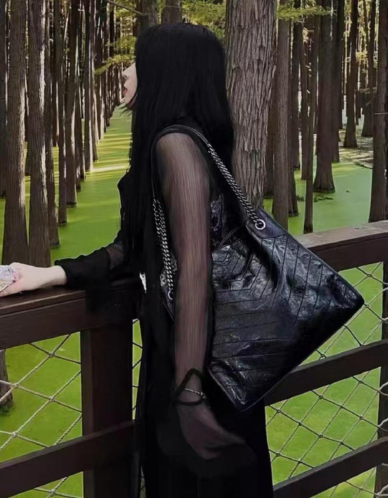 Luxury Quilted Genuine Leather Women's Tote - Large Capacity Fashion Chain Hobo Bag