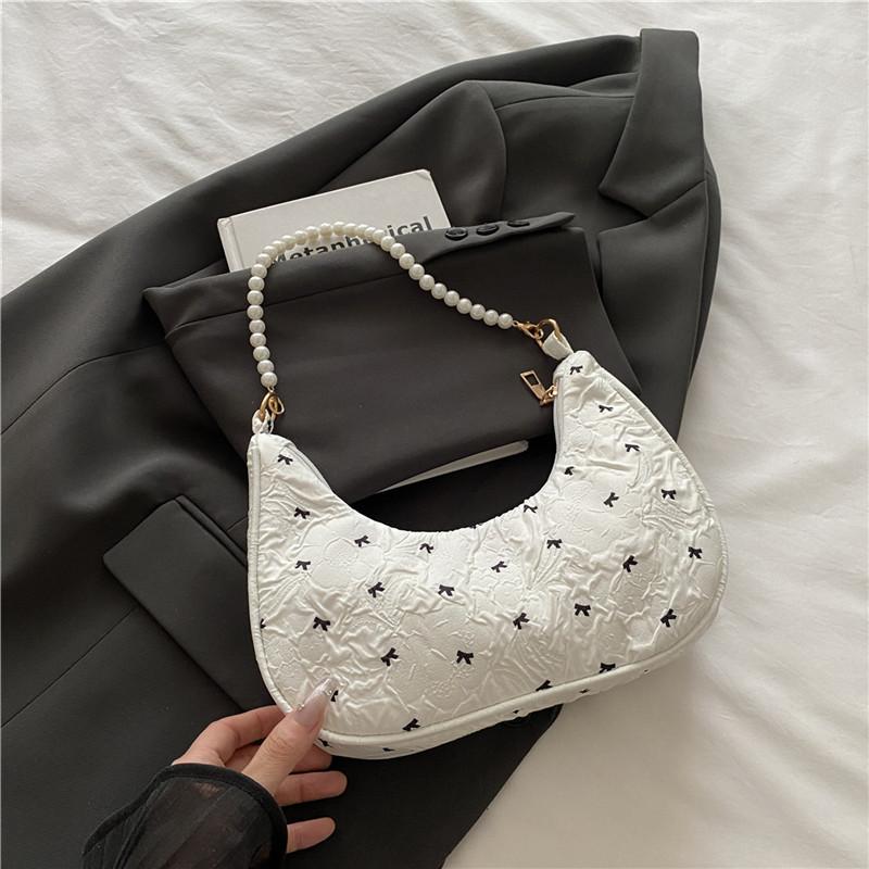 Trendy Wrinkled Bow Purse for Women Versatile Shoulder Bag Elegant Underarm Handbag for Daily Outings белый
