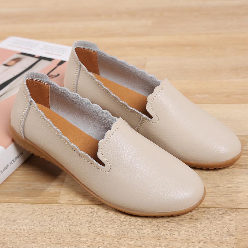 Women Slip On Moccasins Lady Simple Soft Driving Shoes Comfort Flats Nurse Loafers Minimalist Shoes for Mother