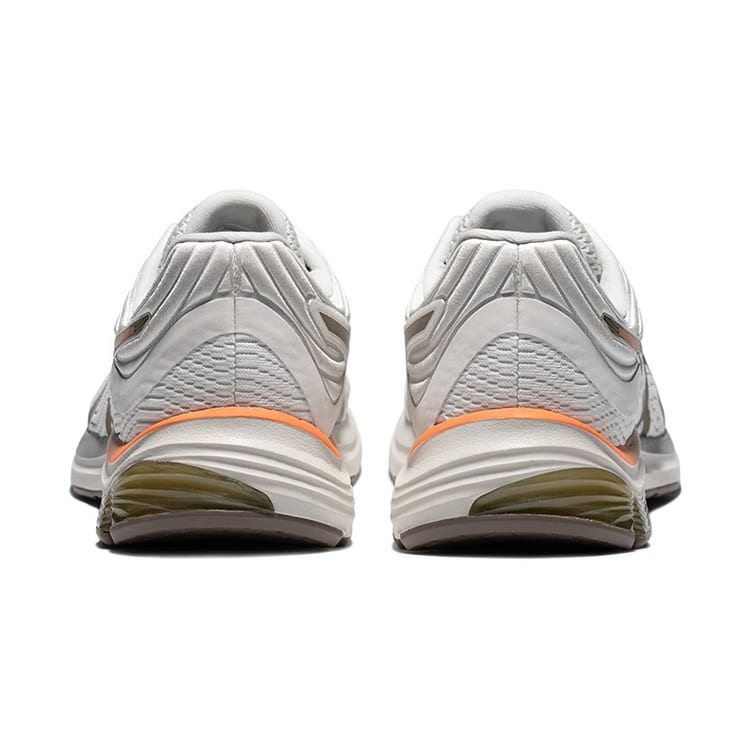 Asics Gel Pulse 11 Blanco/Marrón 1011B293-101