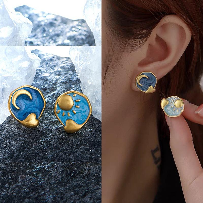 Silver needle pearl zircon earrings women's Korean ins mini stud earrings niche fashion temperament Mori earrings