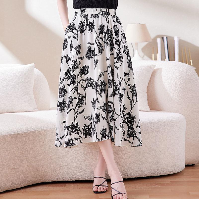 Women's Summer Floral Chiffon A-Line Skirt: Stylish, Fashionable, Elastic Waist, Flattering Design