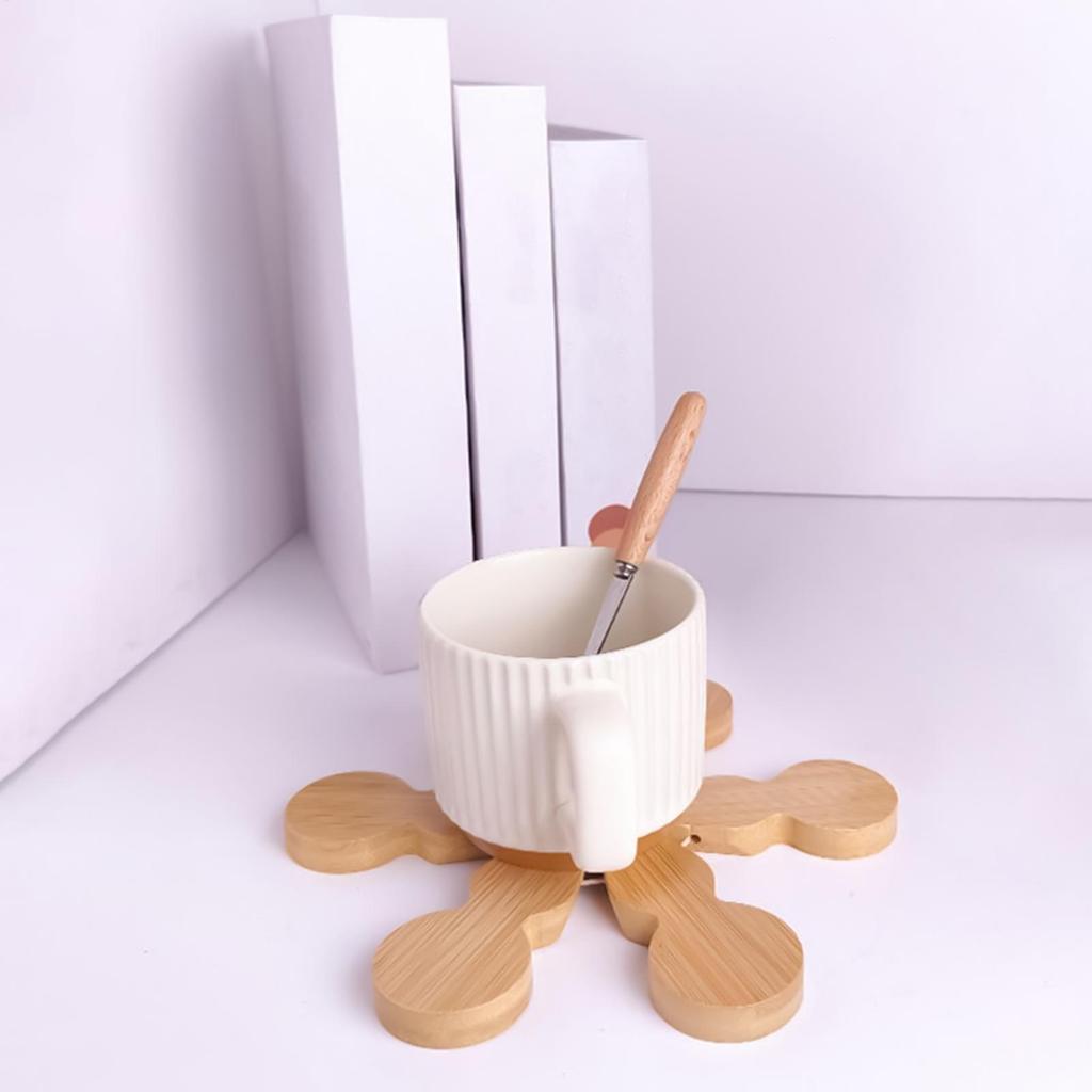 Wooden Christmas Tree Trivet Hot Pad - Decorative Coaster for Teapots & Pans - Tabletop Protector for Kitchen & Dining Room