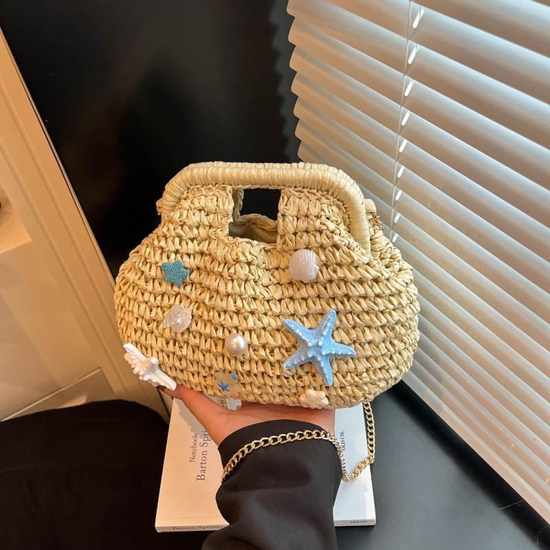 Beach Vacation Straw Bag With Shell Shape And Chain Strap For Summer Resort Wear