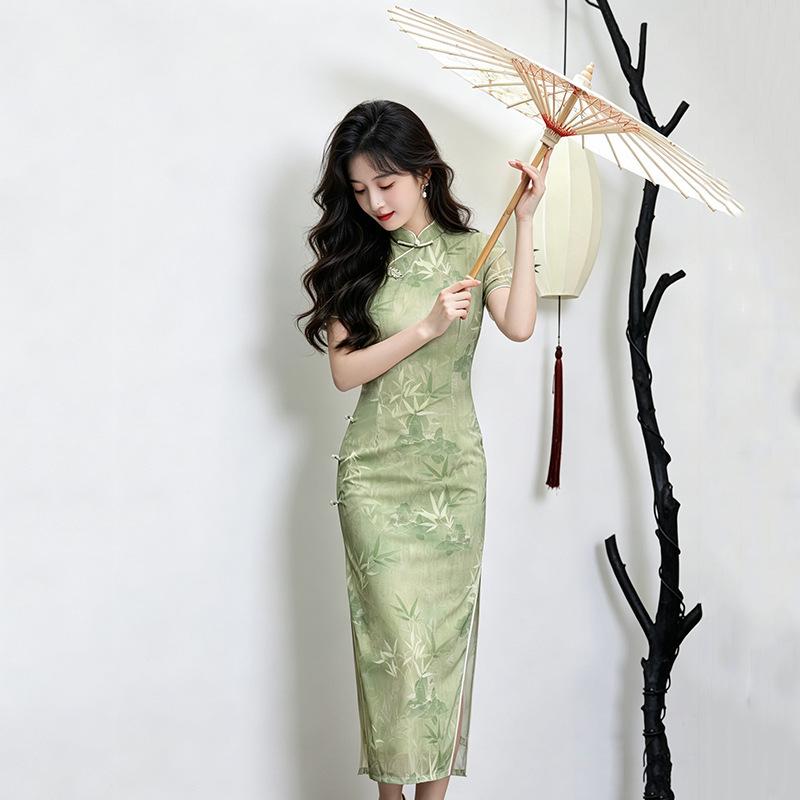 Green college entrance examination sends the national style new Chinese style Suzhou long cheongsam improved young women's high-end sense retro