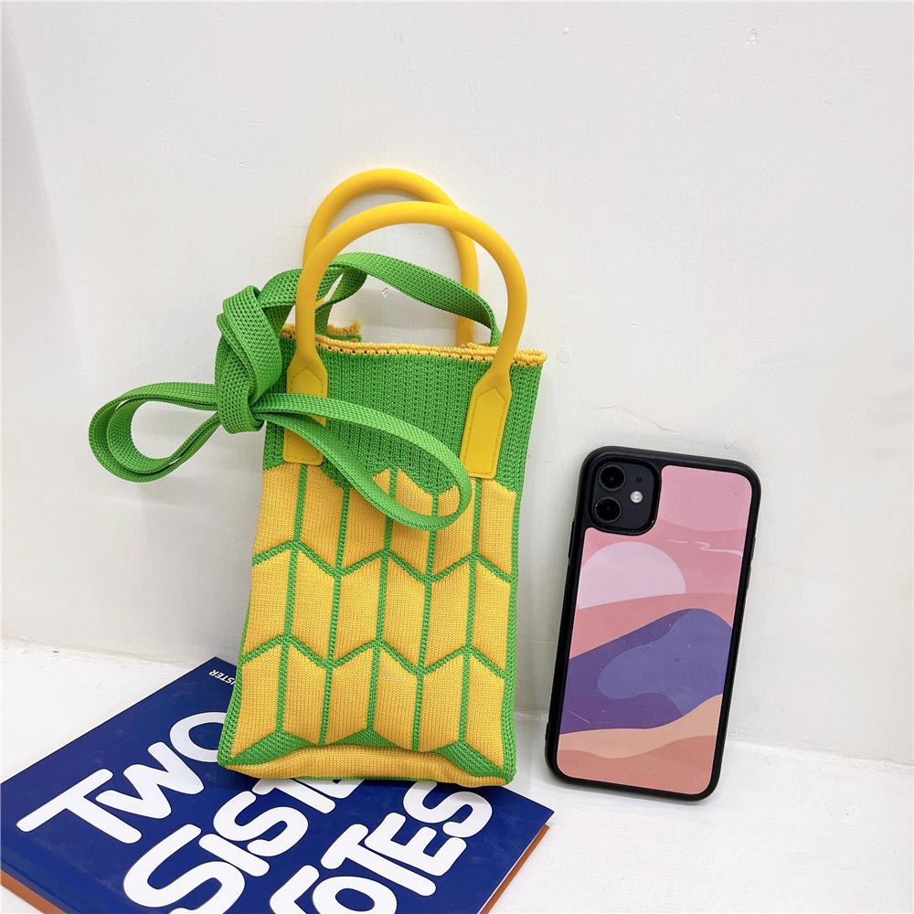 Plaid Cartoon Women's Crossbody Mini Bag: Cute, Lightweight, Knitted Phone Holder for Parent-Child Matching (2024)