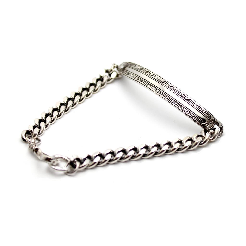 [World Accessories Carmelo] Chain Bracelet Plate Sterling Silver 925 Women's Good Vibrations