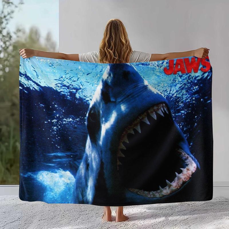 Horror Movie Jaws Shark Flannel Blanket,Ultra Soft Warm Plush Throw for Home Bedroom Bed Sofa Cover Office Camping Picnic gift