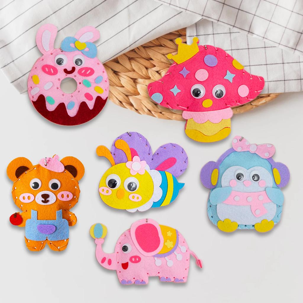Kids Sewing Animals Craft Kit DIY Sewing Felt Plush Animals Handmade Craft Accessories Set for Beginner Handcraft Sewing