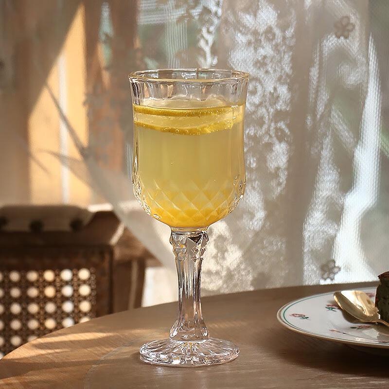 Embossed Diamond Crystal Glass