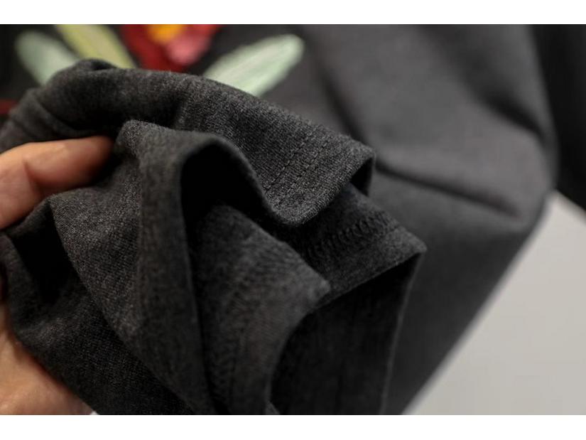 Stylish Spring Embroidered Short-Sleeve Women's Loose Slimming Round Neck T-Shirt