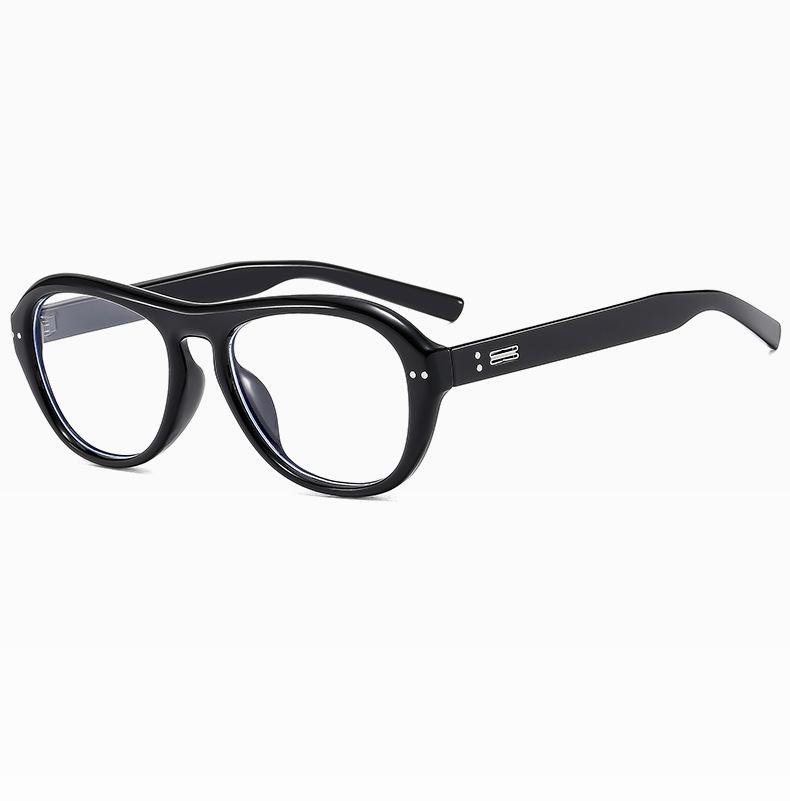 

Ins Popular Fashion Sunglasses for Women Men Vintage Trending Female Pilot Sun Glasses Outdoor Shades Retro Rivets Eyewear UV400 as shown