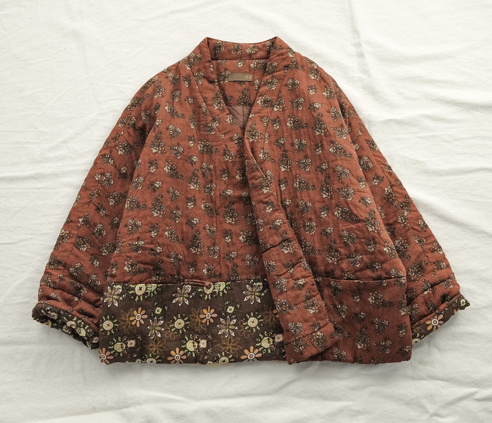 

Johnature Women Vintage Print Floral V-Neck Long Sleeve Coats Winter Single Button Chinese Style Coats One Size