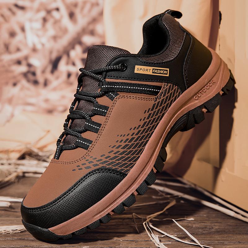2025 Men's Outdoor Hiking Shoes Ultra-light Casual Sports Shoes Large Size Men's Shoes Casual Versatile Shoes